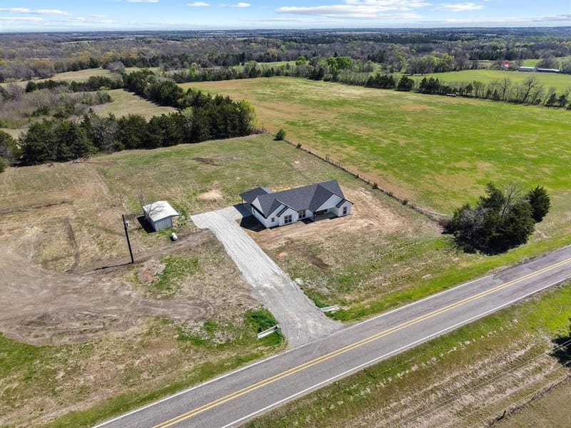 14457 E FM 1396, Windom TX 75492 - Photo 5