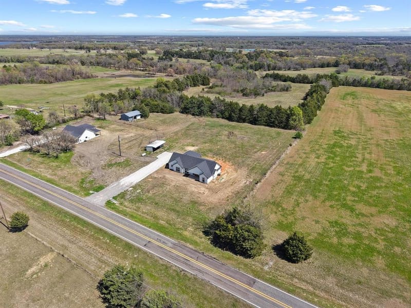 14457 E FM 1396, Windom TX 75492 - Photo 35