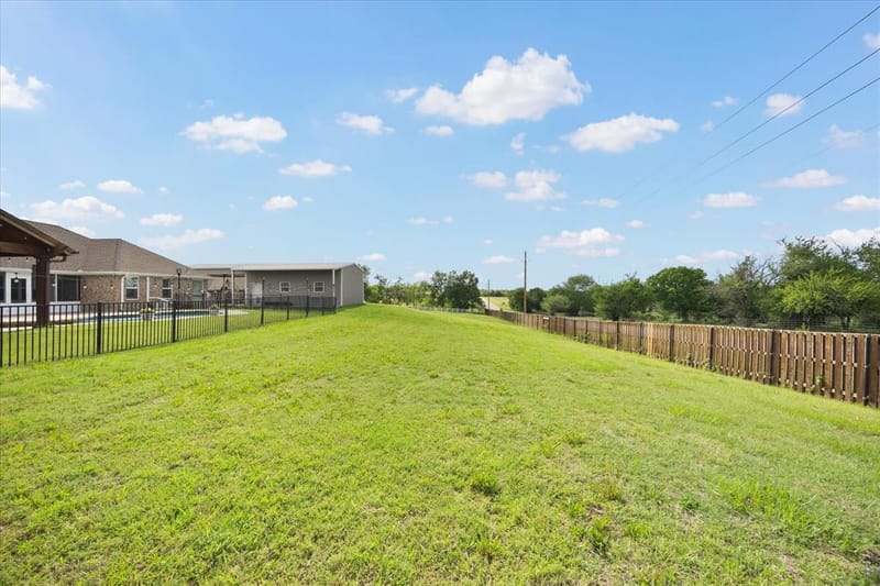 528 Hubbard Circle, Nevada TX 75173 - Photo 24