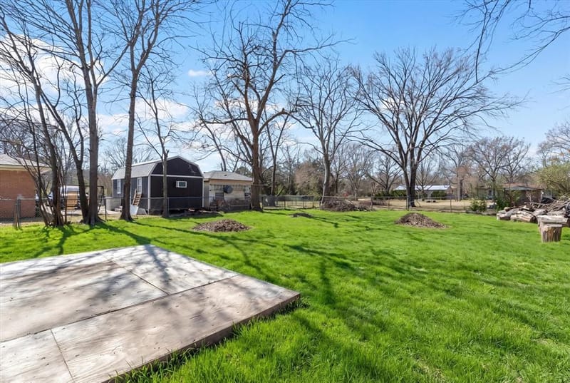 605 N Florence Street, Grand Saline TX 75140 - Photo 16
