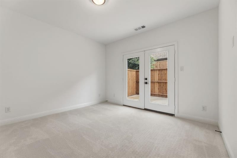 2186 Southwick Drive, Lewisville TX 75067 - Photo 6