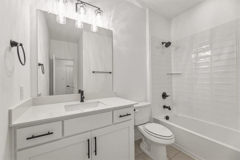 2186 Southwick Drive, Lewisville TX 75067 - Photo 8