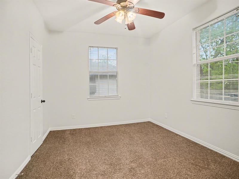 2446 Catherine Street, Dallas TX 75211 - Photo 19