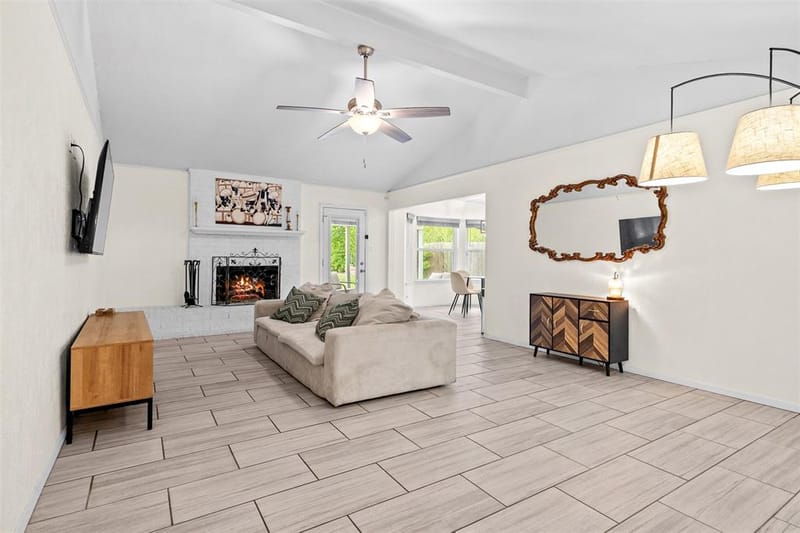 6808 Woodway Drive, Fort Worth TX 76133 - Photo 6