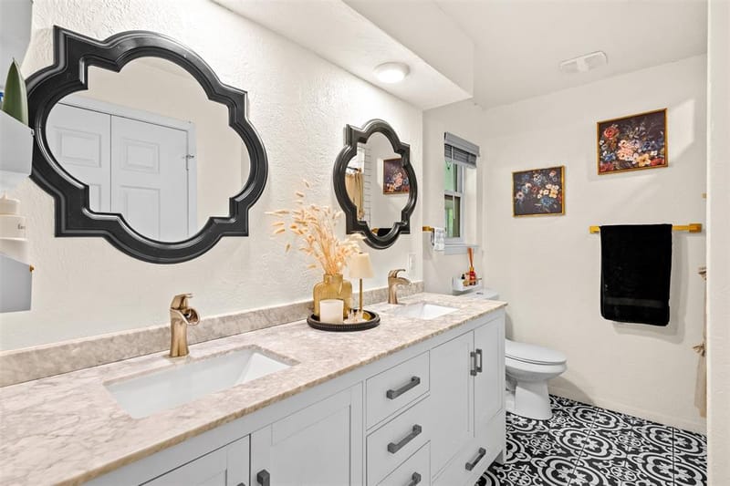 6808 Woodway Drive, Fort Worth TX 76133 - Photo 11