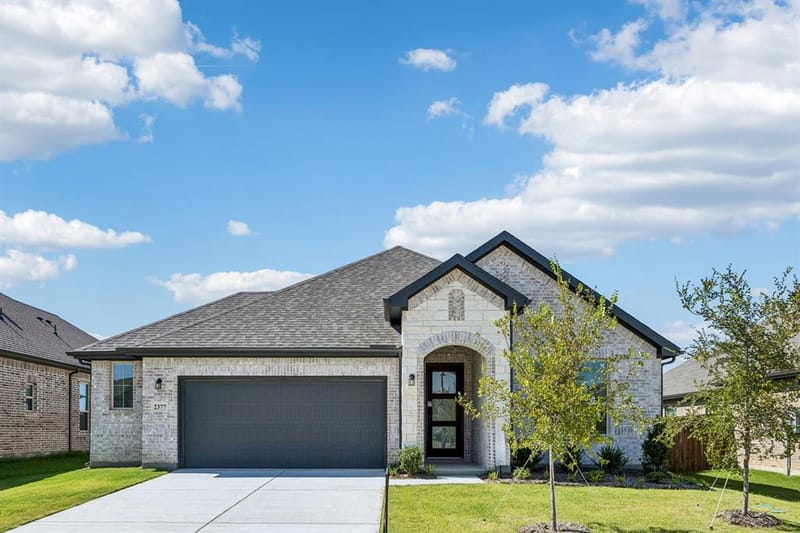 2377 Rams Horn Drive, Waxahachie TX 75167