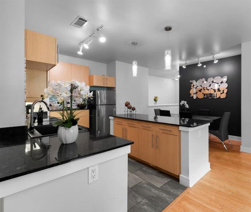 4414 Cedar Springs Road # 209, Dallas TX 75219 - Photo 5