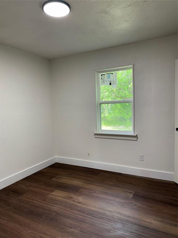 1114 Blackburn Street, Commerce TX 75428 - Photo 13