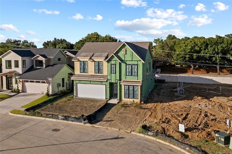 2934 Kosse Court, Grapevine TX 76051 - Photo 2