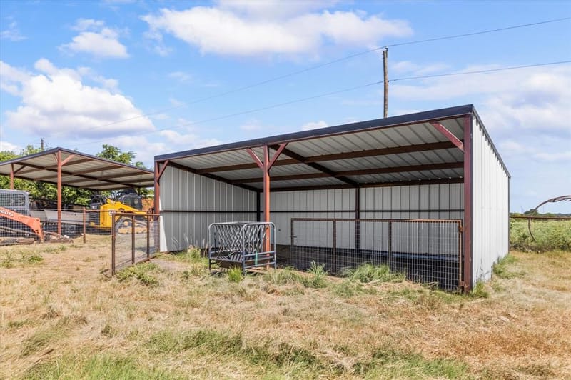139 County Road 2156, Gainesville TX 76240 - Photo 21
