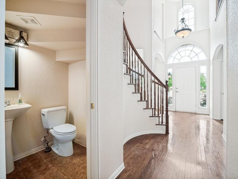 4317 Sea View Drive, Garland TX 75043 - Photo 2