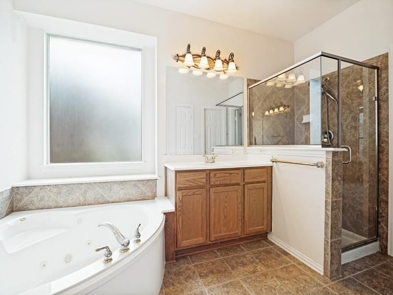4317 Sea View Drive, Garland TX 75043 - Photo 14