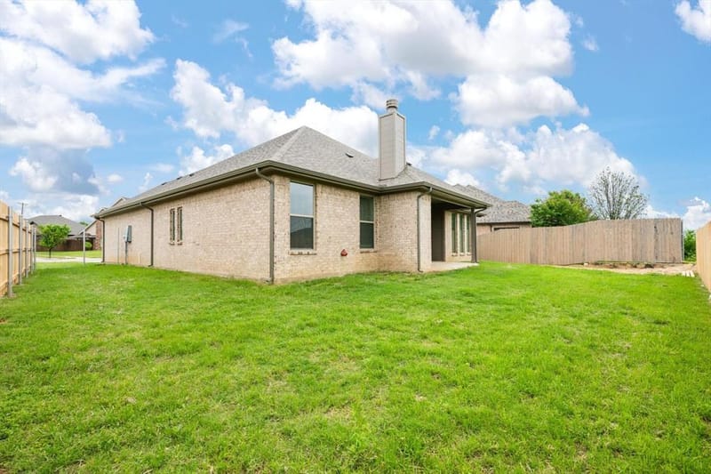1707 Lakeway Drive, Cleburne TX 76033 - Photo 30