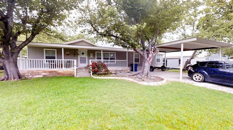 3703 Hartwood Drive, Granbury TX 76049 - Photo 27