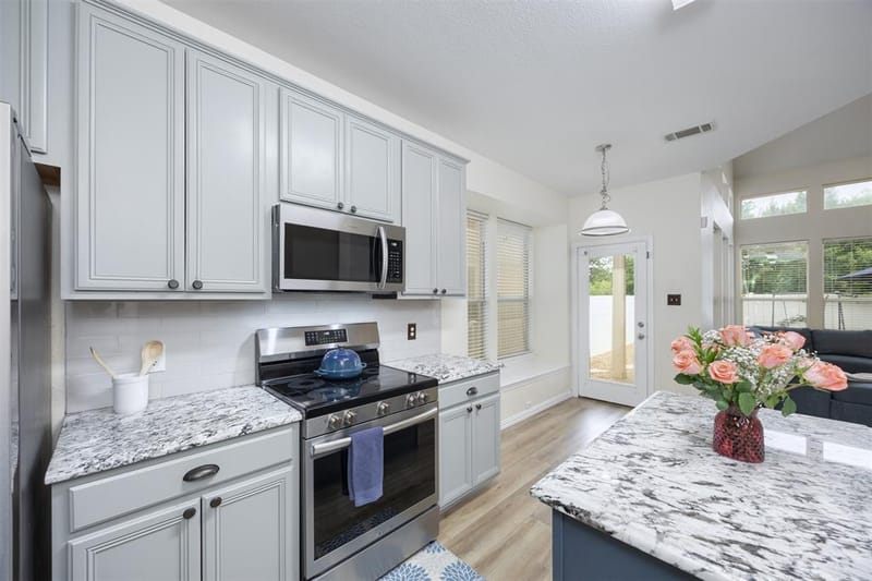 1516 Oakcrest Drive, Providence Village TX 76227 - Photo 9