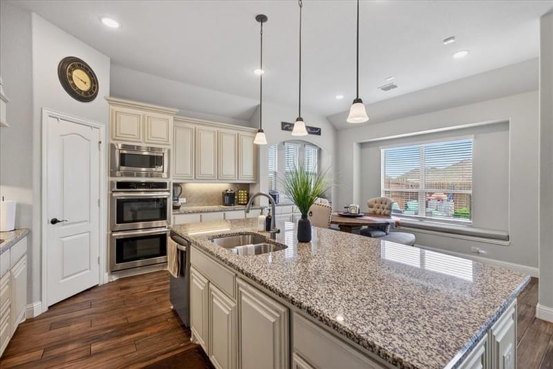 2106 Devonblue Drive, Forney TX 75126 - Photo 9