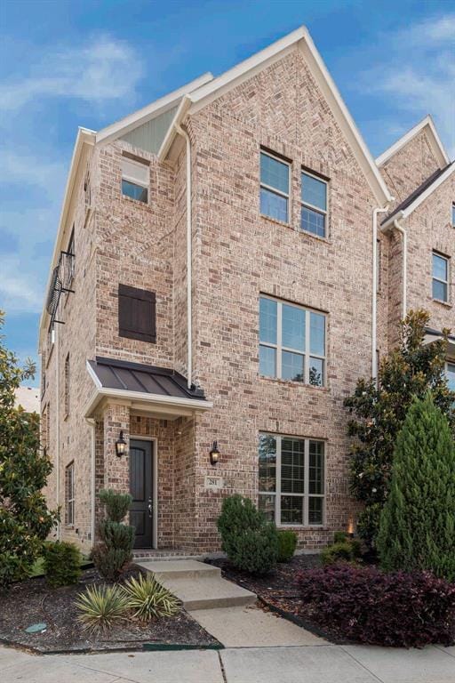 281 Scotia Street, Lewisville TX 75056