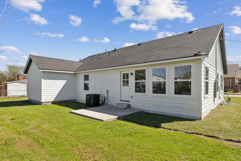 503 Smith Street, McKinney TX 75069 - Photo 25