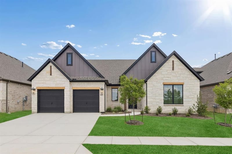 1009 Blue Mist Court, Justin TX 76247 - Photo 2
