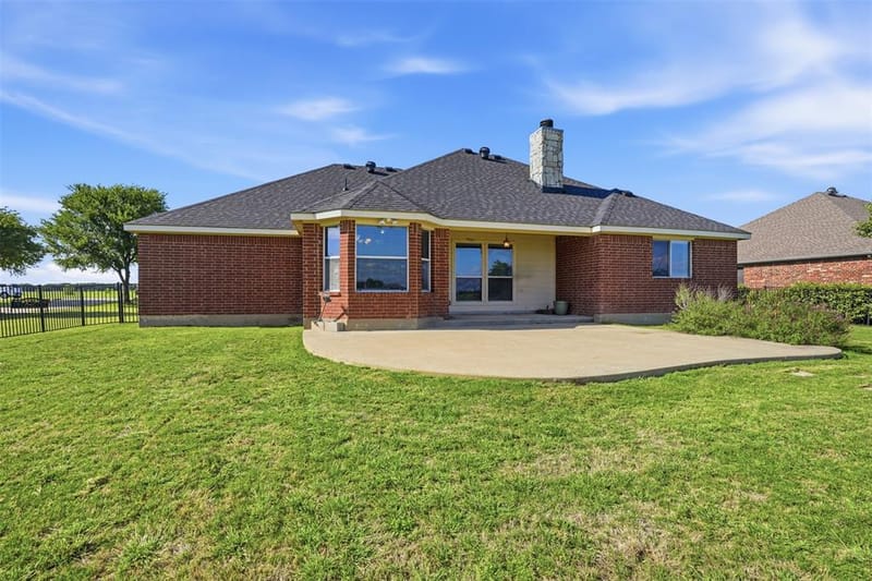 7229 Muirfield Drive, Cleburne TX 76033 - Photo 26