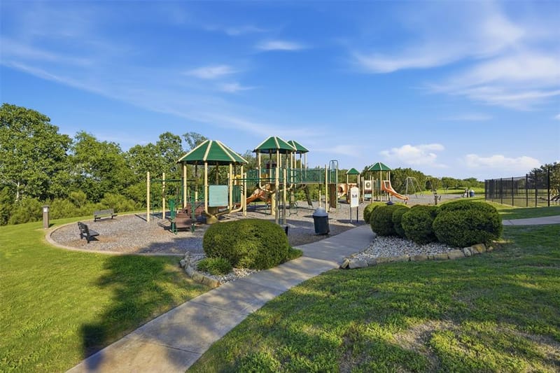 7229 Muirfield Drive, Cleburne TX 76033 - Photo 28