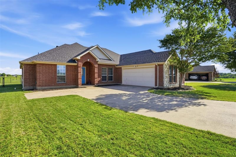 7229 Muirfield Drive, Cleburne TX 76033 - Photo 37