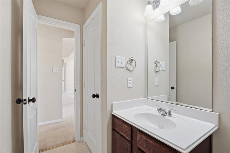 7229 Muirfield Drive, Cleburne TX 76033 - Photo 15