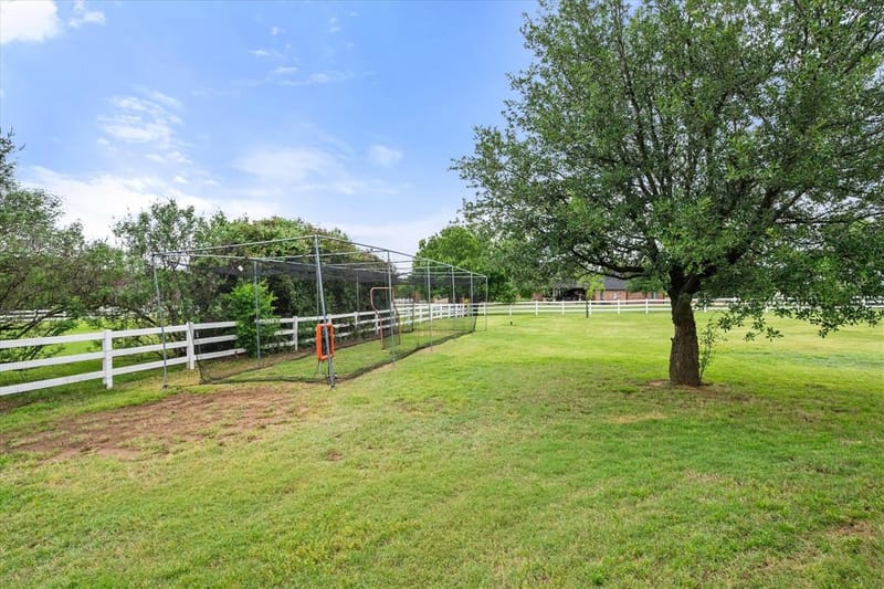 6400 Gehrig Circle, Burleson TX 76028 - Photo 30