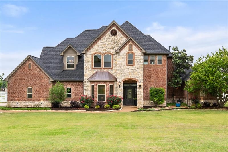 6400 Gehrig Circle, Burleson TX 76028 - Photo 4