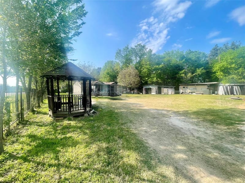 7064 State Highway 64, Ben Wheeler TX 75754 - Photo 2