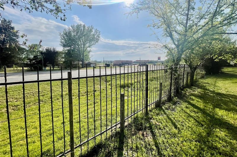 7064 State Highway 64, Ben Wheeler TX 75754 - Photo 3