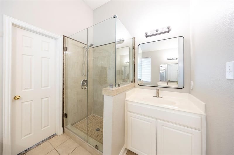3601 Dripping Springs Drive, Plano TX 75025 - Photo 18