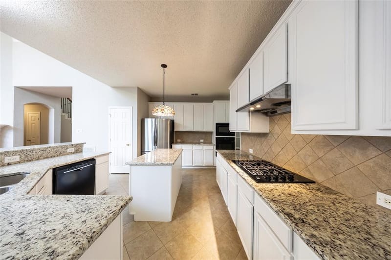 3601 Dripping Springs Drive, Plano TX 75025 - Photo 11