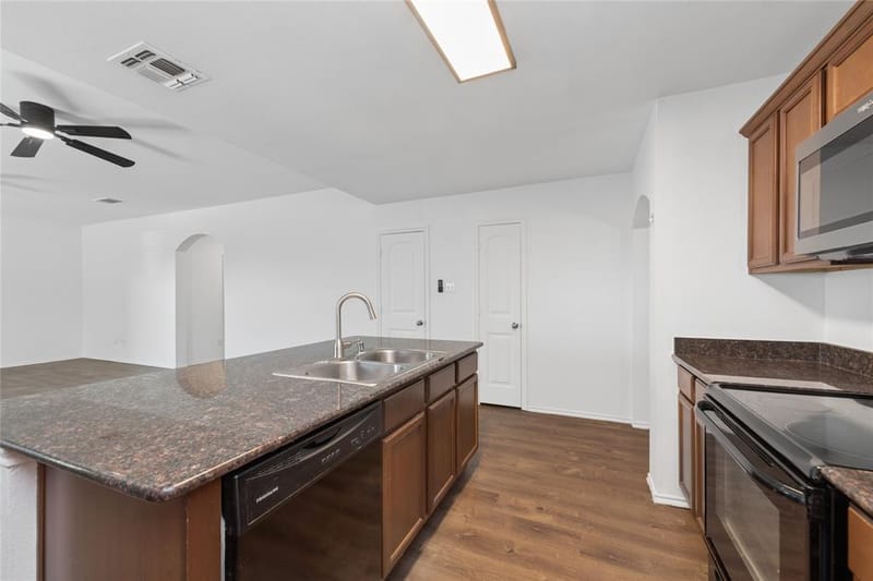 402 Andalusian Trail, Celina TX 75009 - Photo 7
