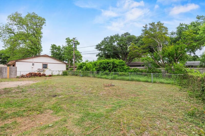 13634 Pyramid Drive, Farmers Branch TX 75234 - Photo 30