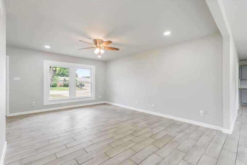 13634 Pyramid Drive, Farmers Branch TX 75234 - Photo 8