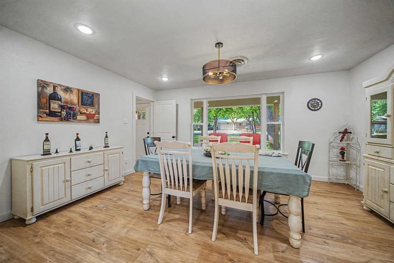 401 NW 32nd Street, Mineral Wells TX 76067 - Photo 12