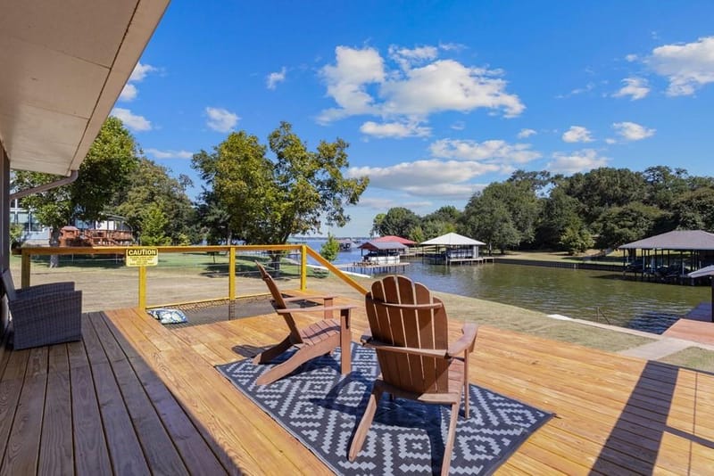 124 Peninsula Point Terrace, Mabank TX 75156