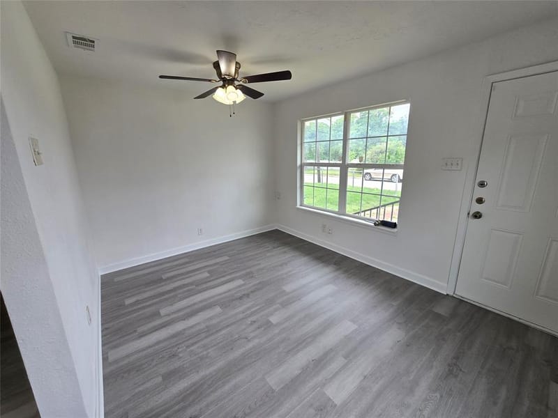 5010 Sunshine Drive, Fort Worth TX 76105 - Photo 3