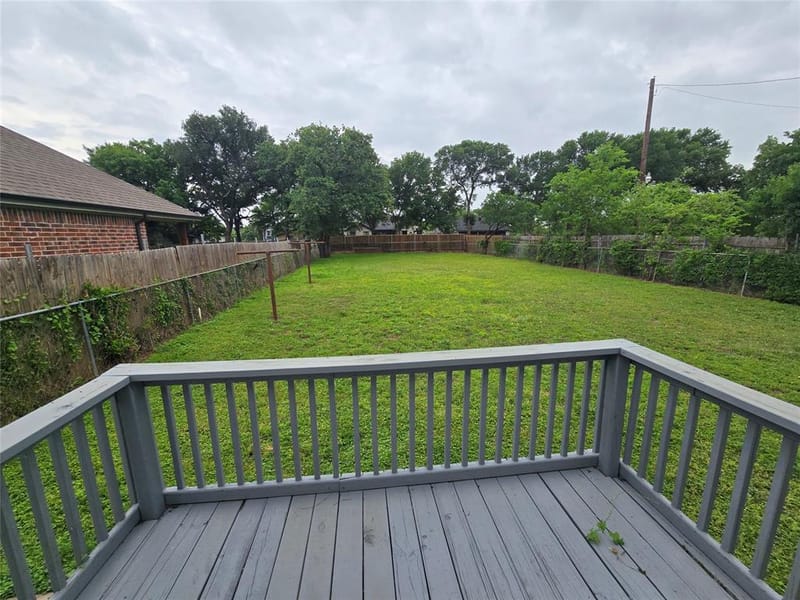 5010 Sunshine Drive, Fort Worth TX 76105 - Photo 11