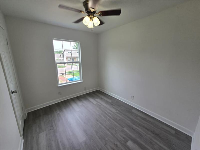 5010 Sunshine Drive, Fort Worth TX 76105 - Photo 8