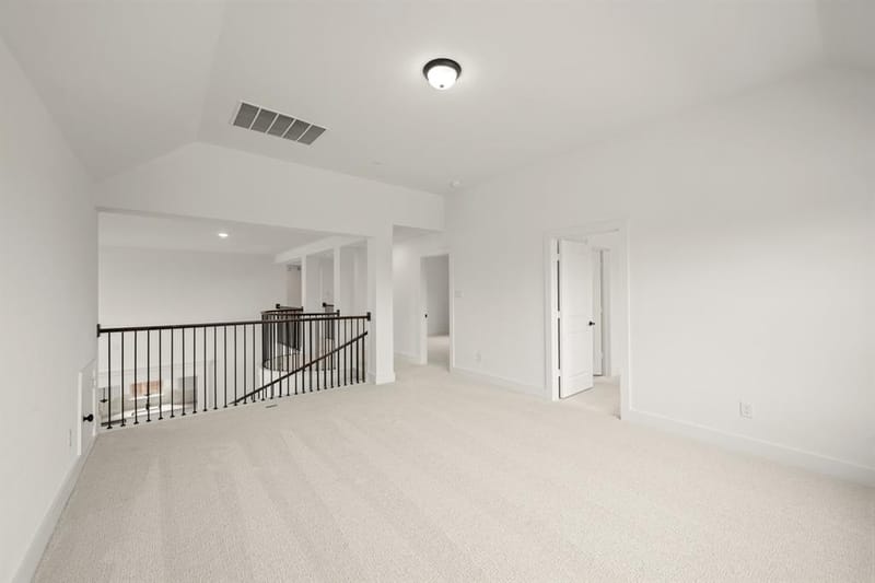 305 Lovett Lane, Burleson TX 76028 - Photo 32