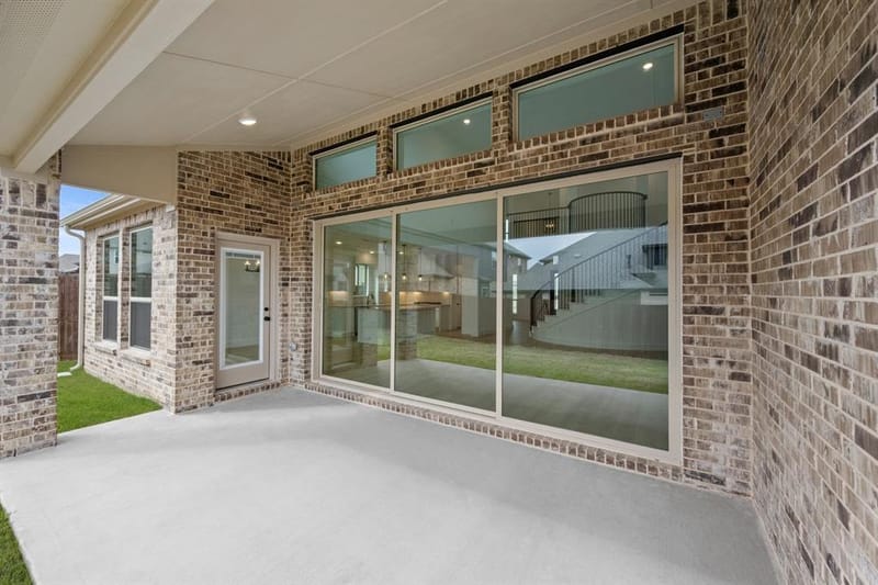 305 Lovett Lane, Burleson TX 76028 - Photo 5