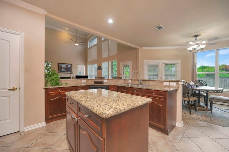 4730 Bayberry Street, Flower Mound TX 75028 - Photo 4