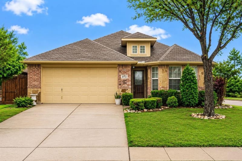 8713 Pitchfork Ranch Road, Fort Worth TX 76134