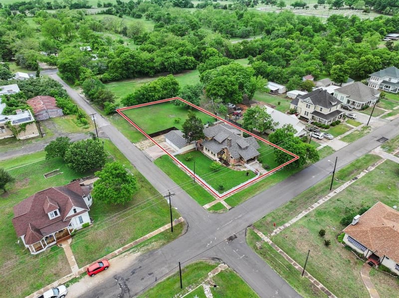 901 8th Street, Honey Grove TX 75446 - Photo 35