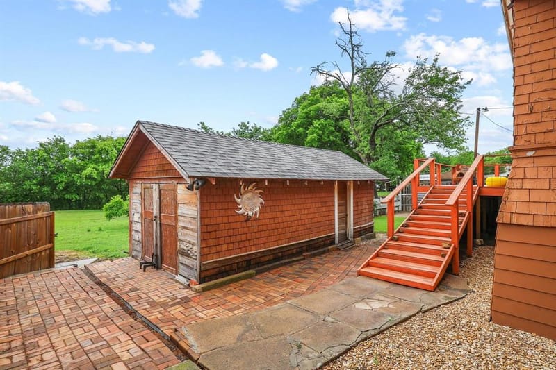 901 8th Street, Honey Grove TX 75446 - Photo 31
