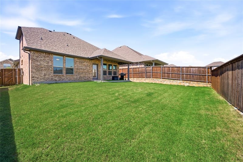 4727 Bluffview Drive, Haltom City TX 76137 - Photo 34