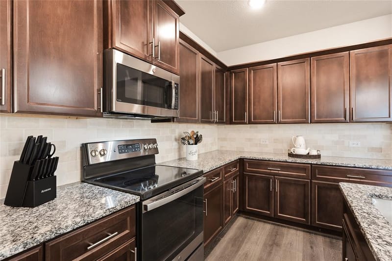 4727 Bluffview Drive, Haltom City TX 76137 - Photo 14