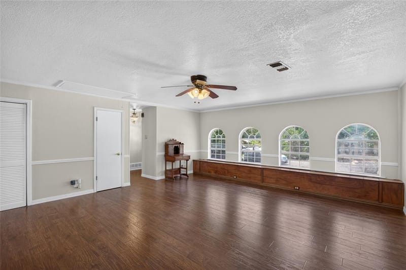 216 Rolling Hills Drive, Aledo TX 76008 - Photo 8